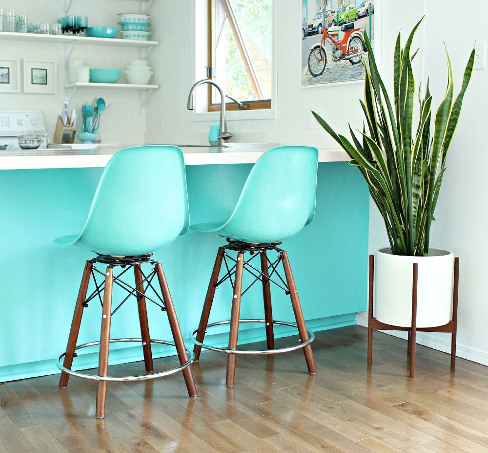 Is the Modernica Case Study Planter Worth the Price? Modernica Case Study Planter Review