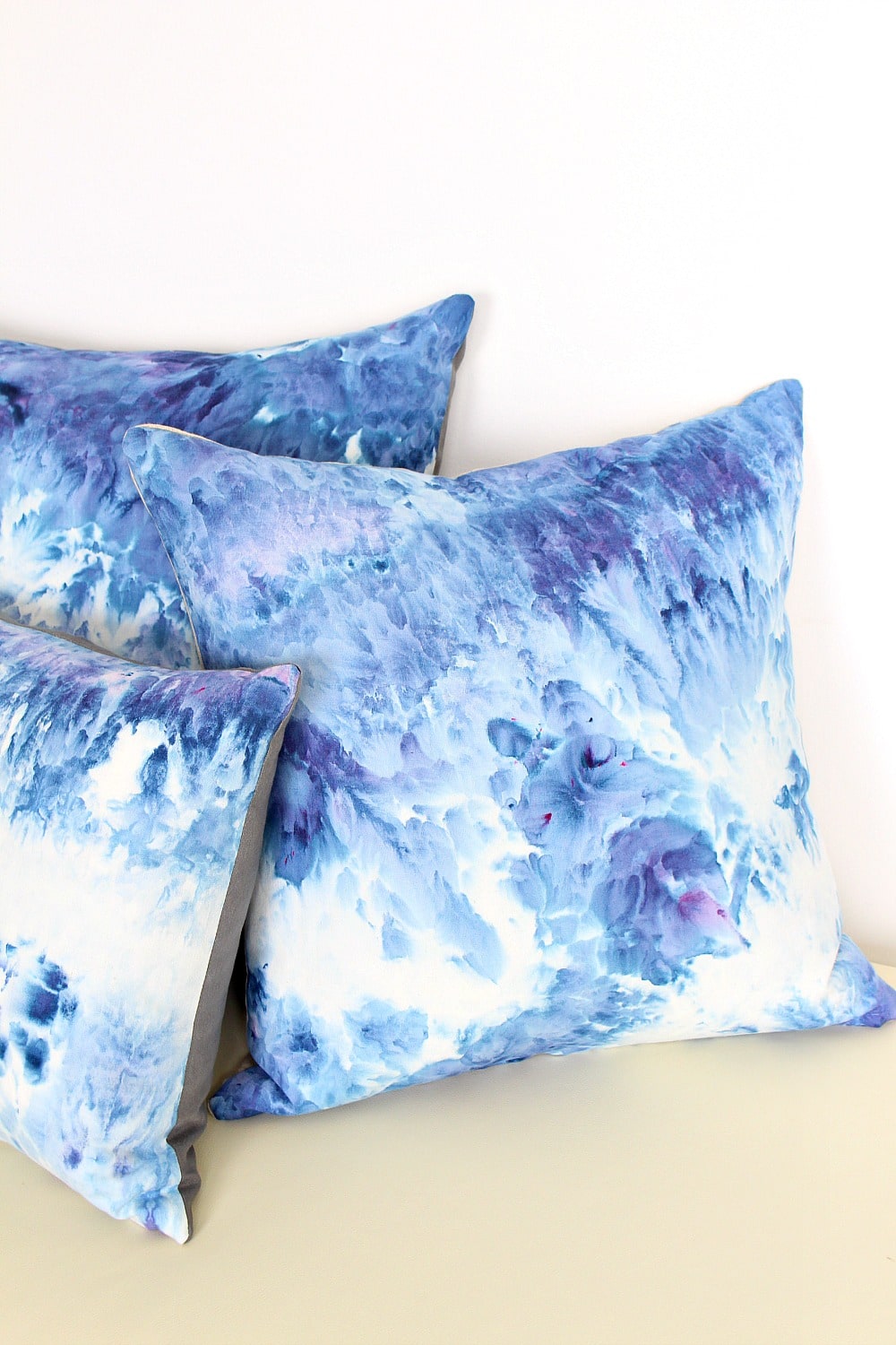 DIY Ice Dye Pillows | How to Ice Dye