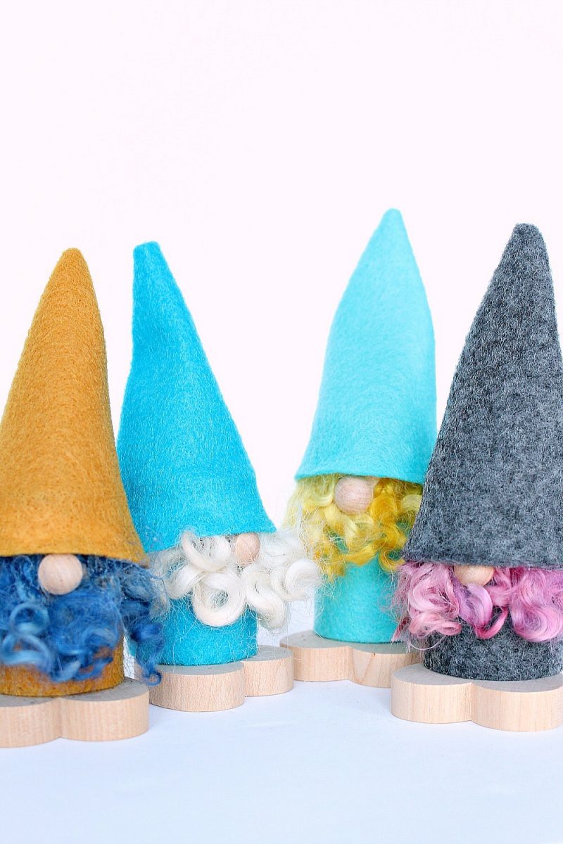 DIY Felt Tomte (Scandinavian Felt Gnomes)