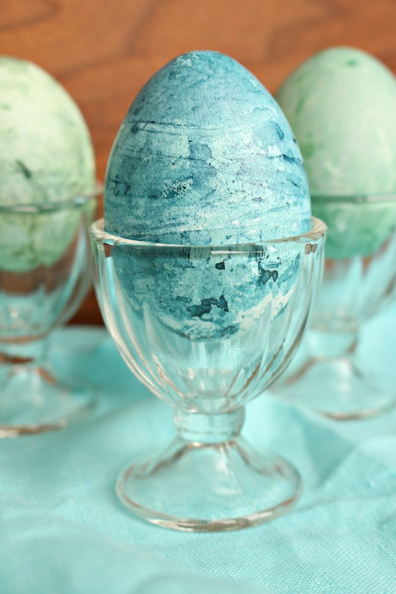 Shibori Inspired Egg DIY