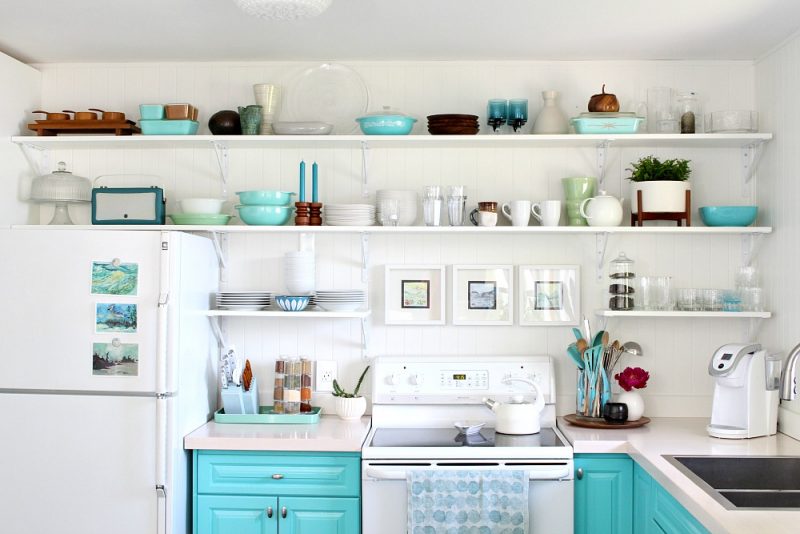 The Kitchen Open Shelving Got a Fresh Look