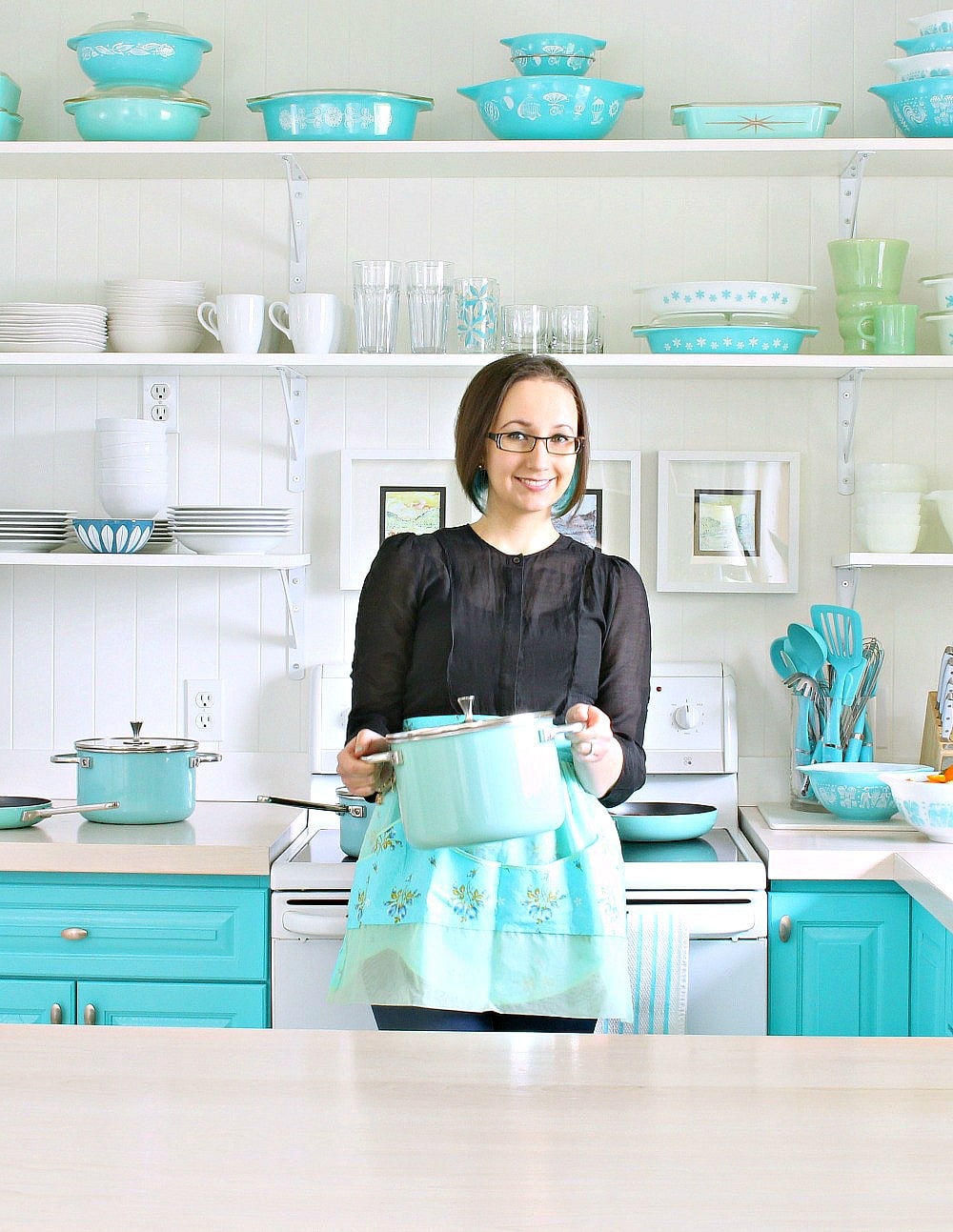 Open Shelving Pros and Cons (Why I’m Giving Up Open Shelving)