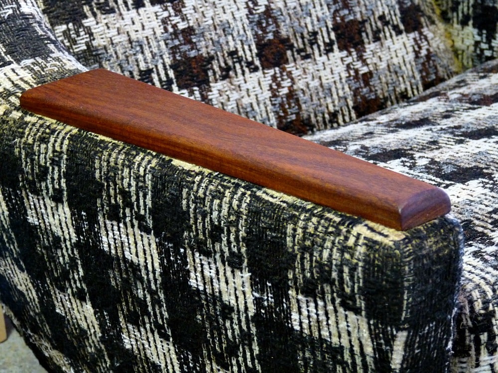 HOW TO REFINISH WOOD CHAIR ARMS AND LEGS