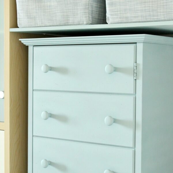 DIY CHALK PAINT CABINET MAKEOVER