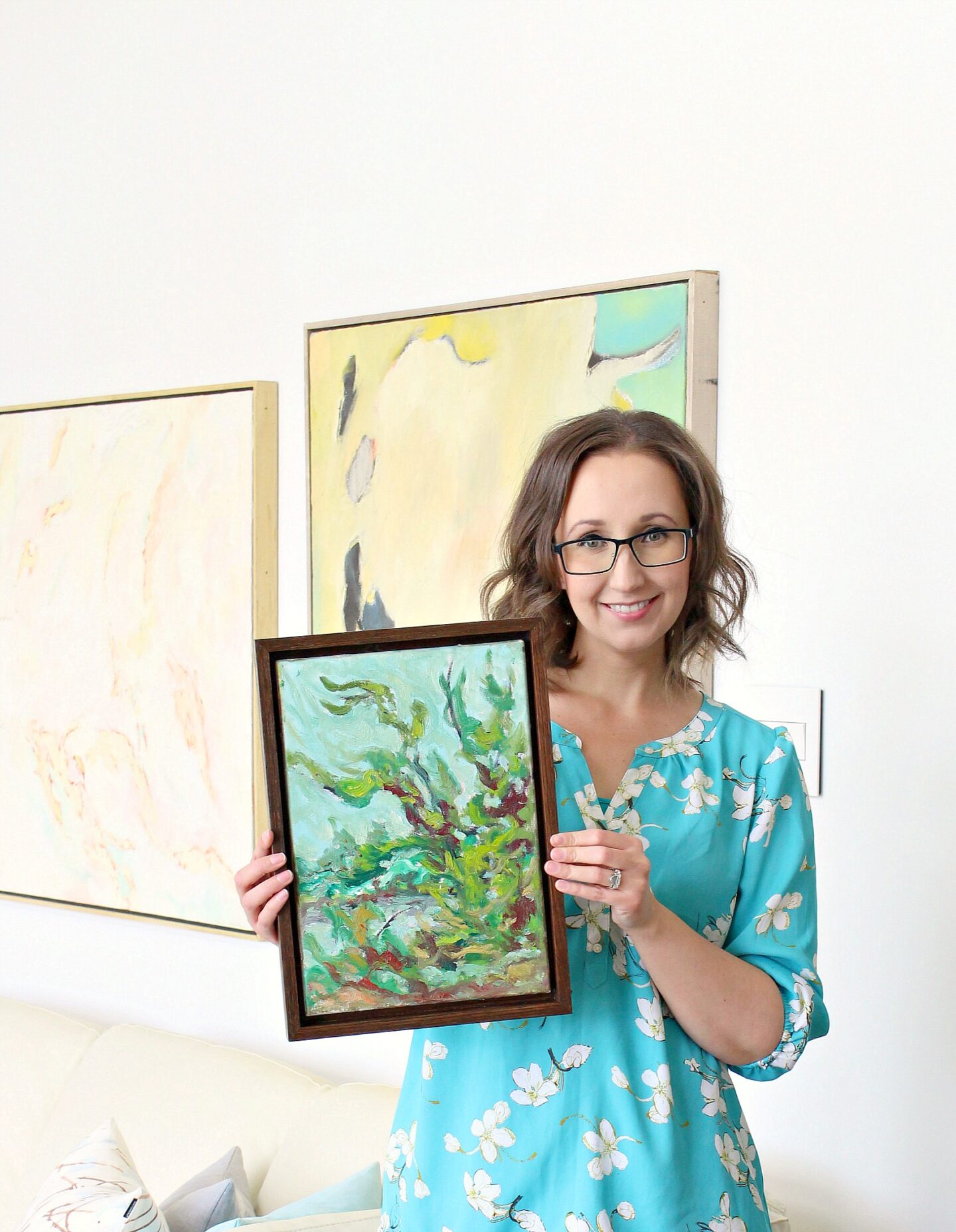 BUILD A FLOATING FRAME FOR CANVAS ART