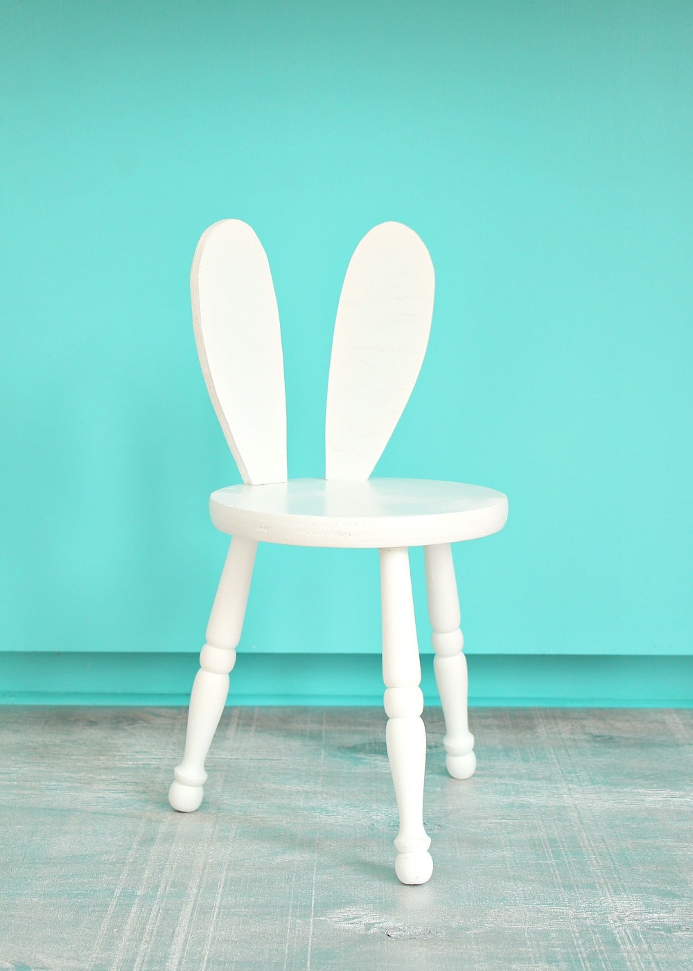 DIY BUNNY STOOL FURNITURE UPCYCLE