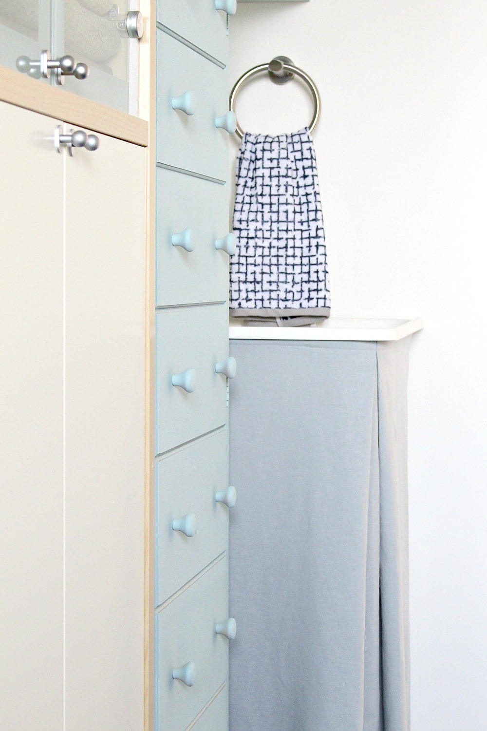 HOW TO SEW A VELCRO LAUNDRY TUB SKIRT