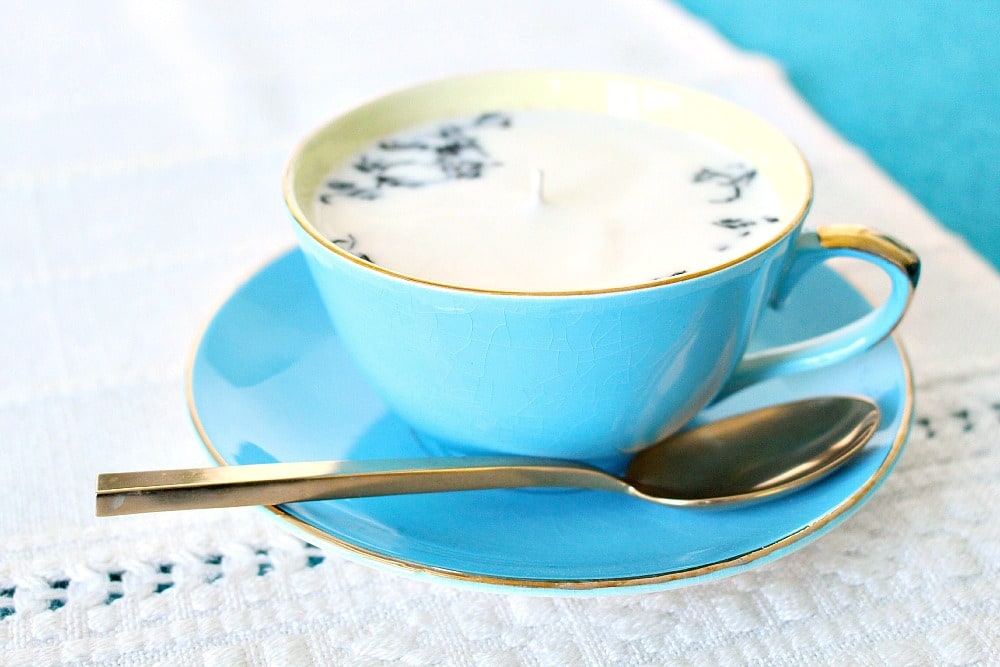 EASY DIY SOY TEA CUP CANDLE
