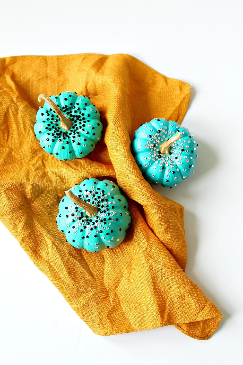 DIY RHINESTONE PUMPKINS