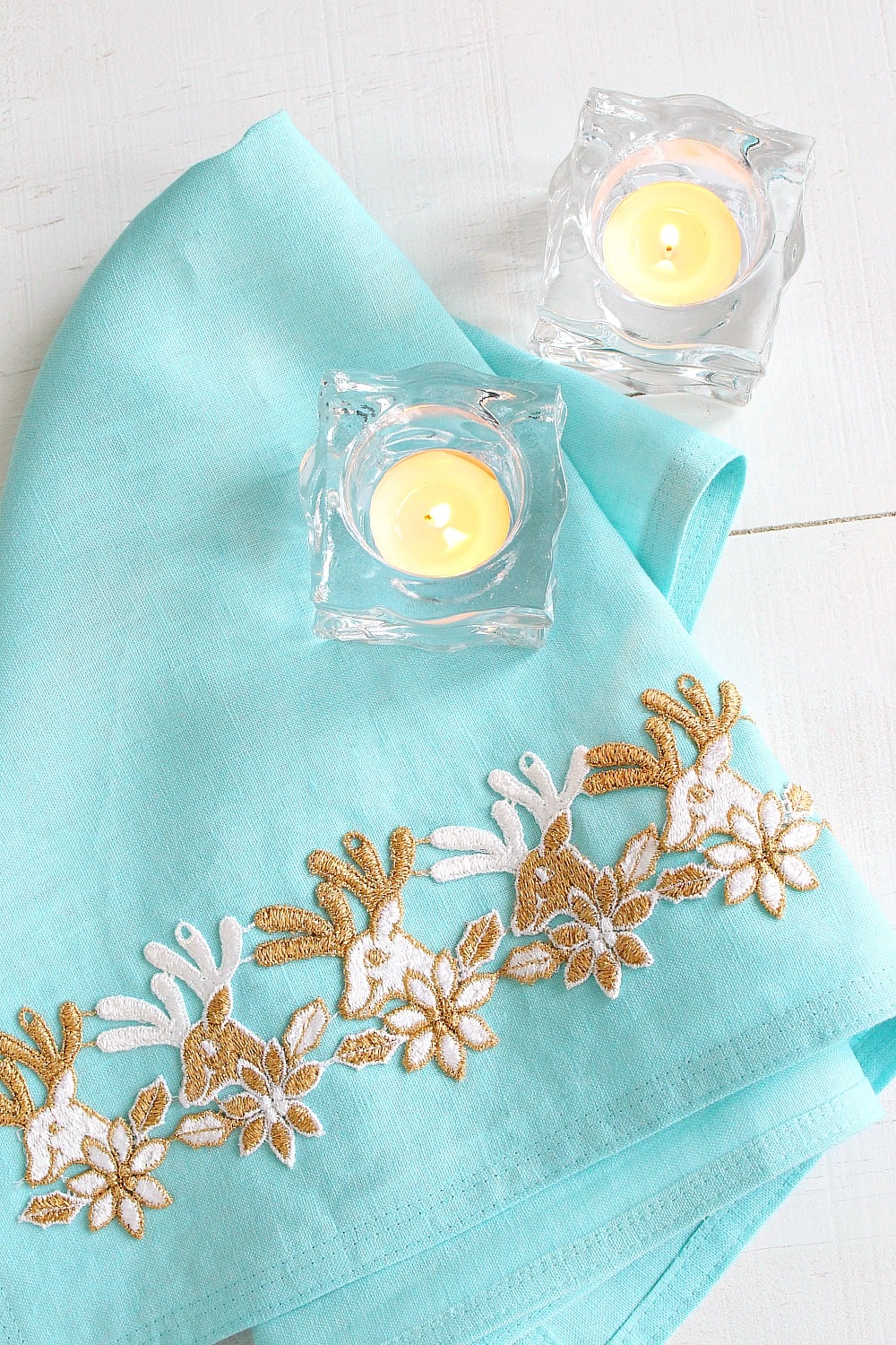 EASY APPLIQUE HOLIDAY TEA TOWEL