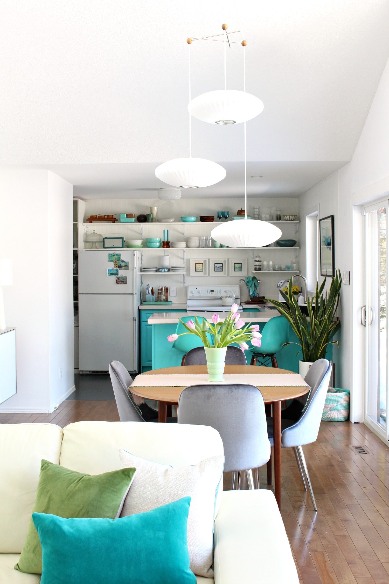 Simple Spring Home Tour