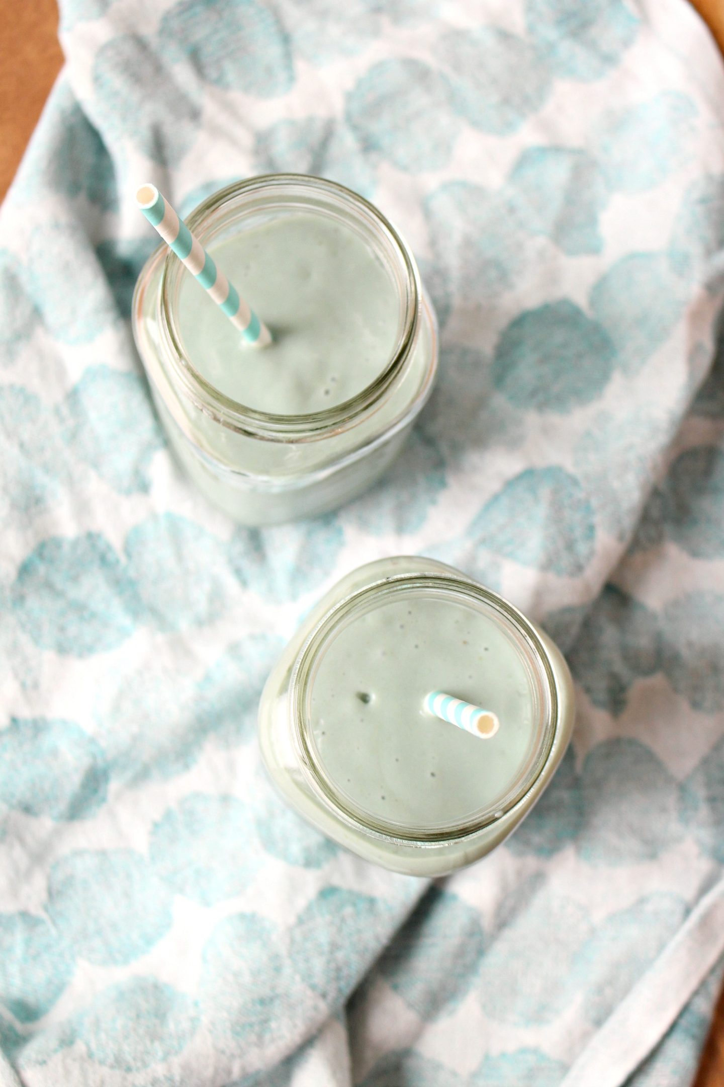 Healthy Banana & Avocado Smoothie Recipe