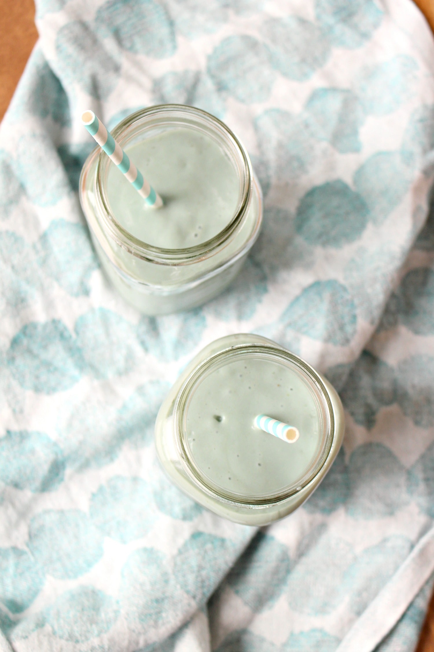 Healthy Banana & Avocado Smoothie Recipe