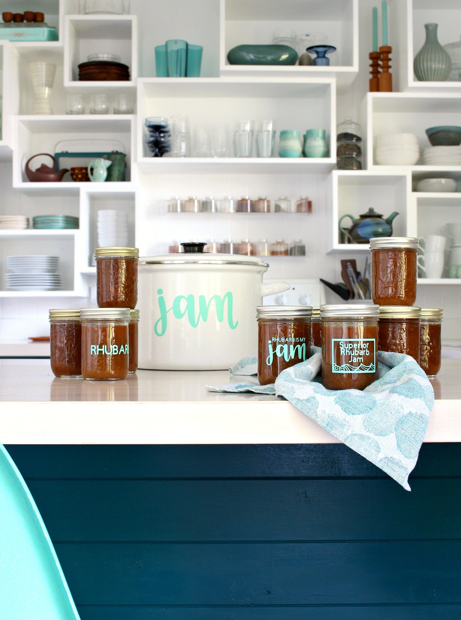 DIY Jam Jar Labels + 5 Things I Love About My Cricut Joy