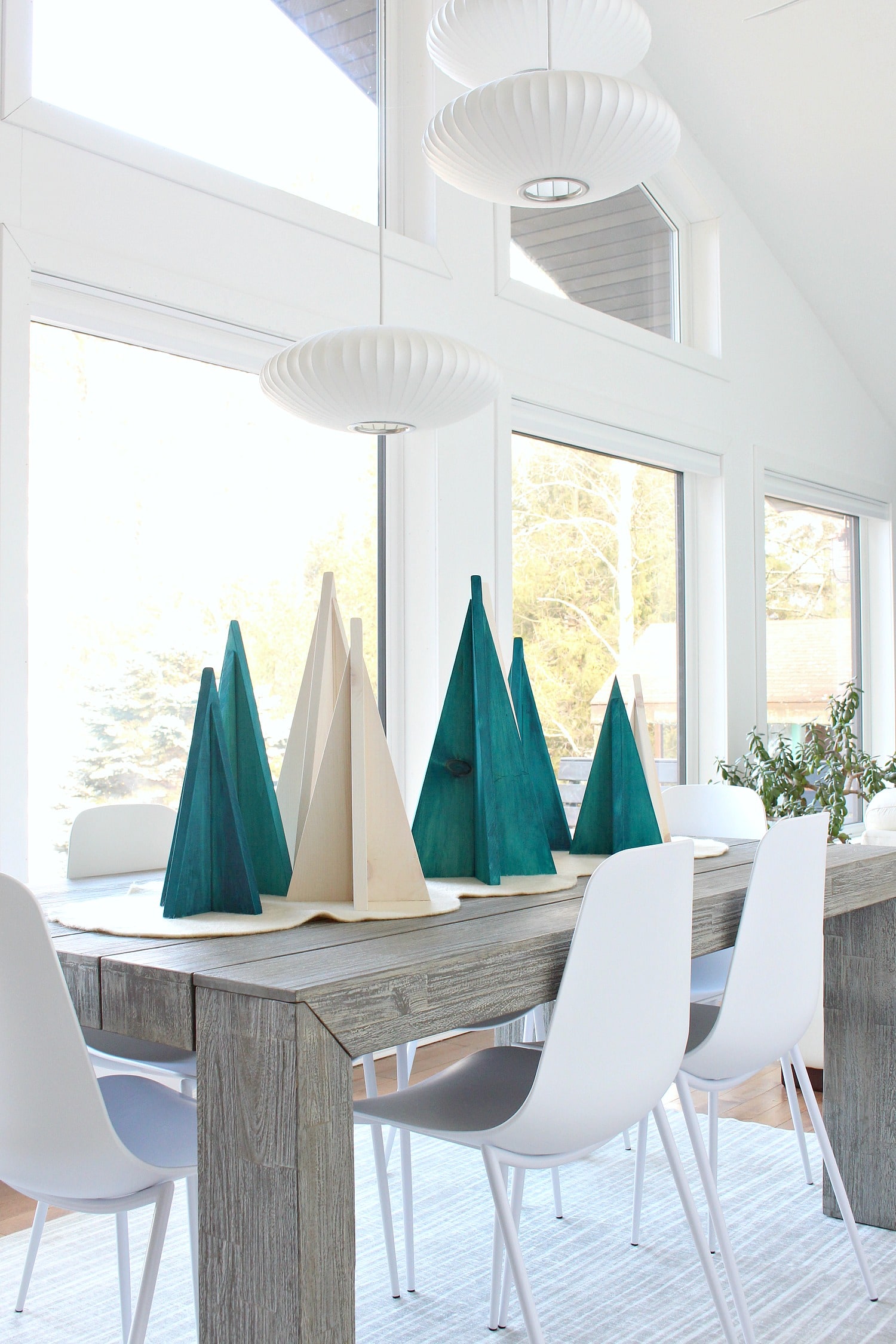 DIY Wood Christmas Trees – Make Your Own Wood Tabletop Trees!