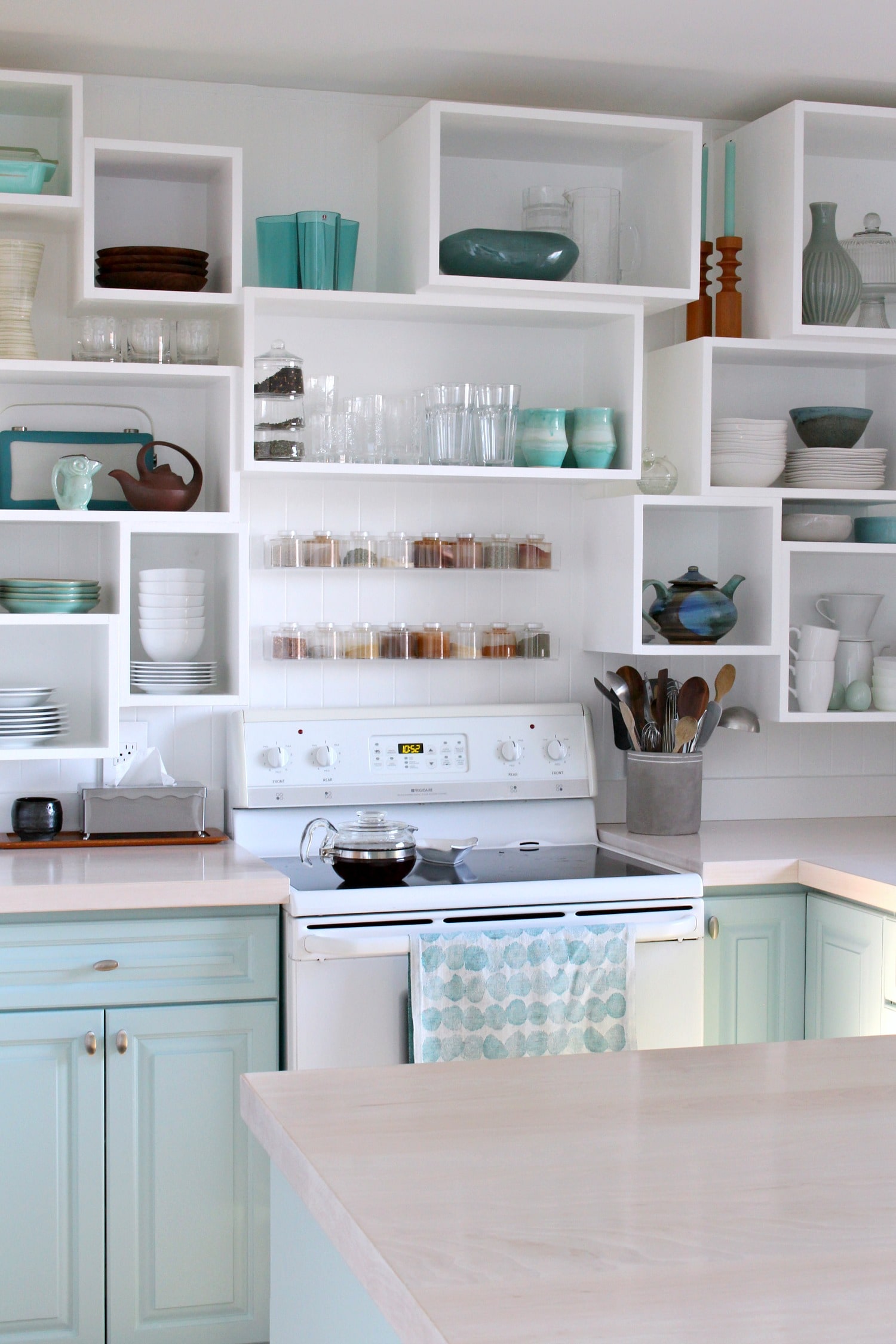 How to Style Open Shelving in the Kitchen