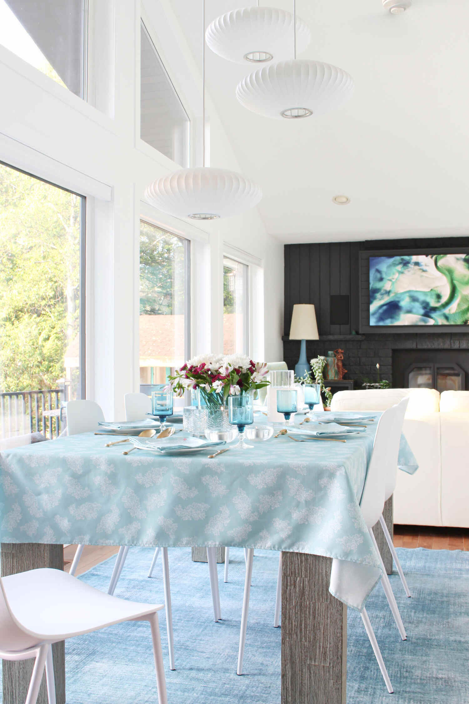 Summer Tablescape with Loom & Table